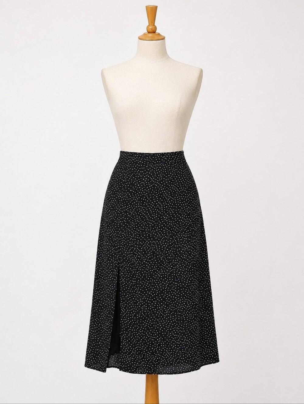 Maeve Anthropologie Heart Print Midi Skirt NWT Black White Side Slit Size 4